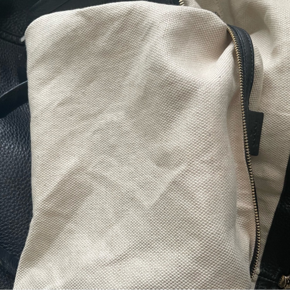Gucci Black Leather Tote Bag - Picture 13 of 15